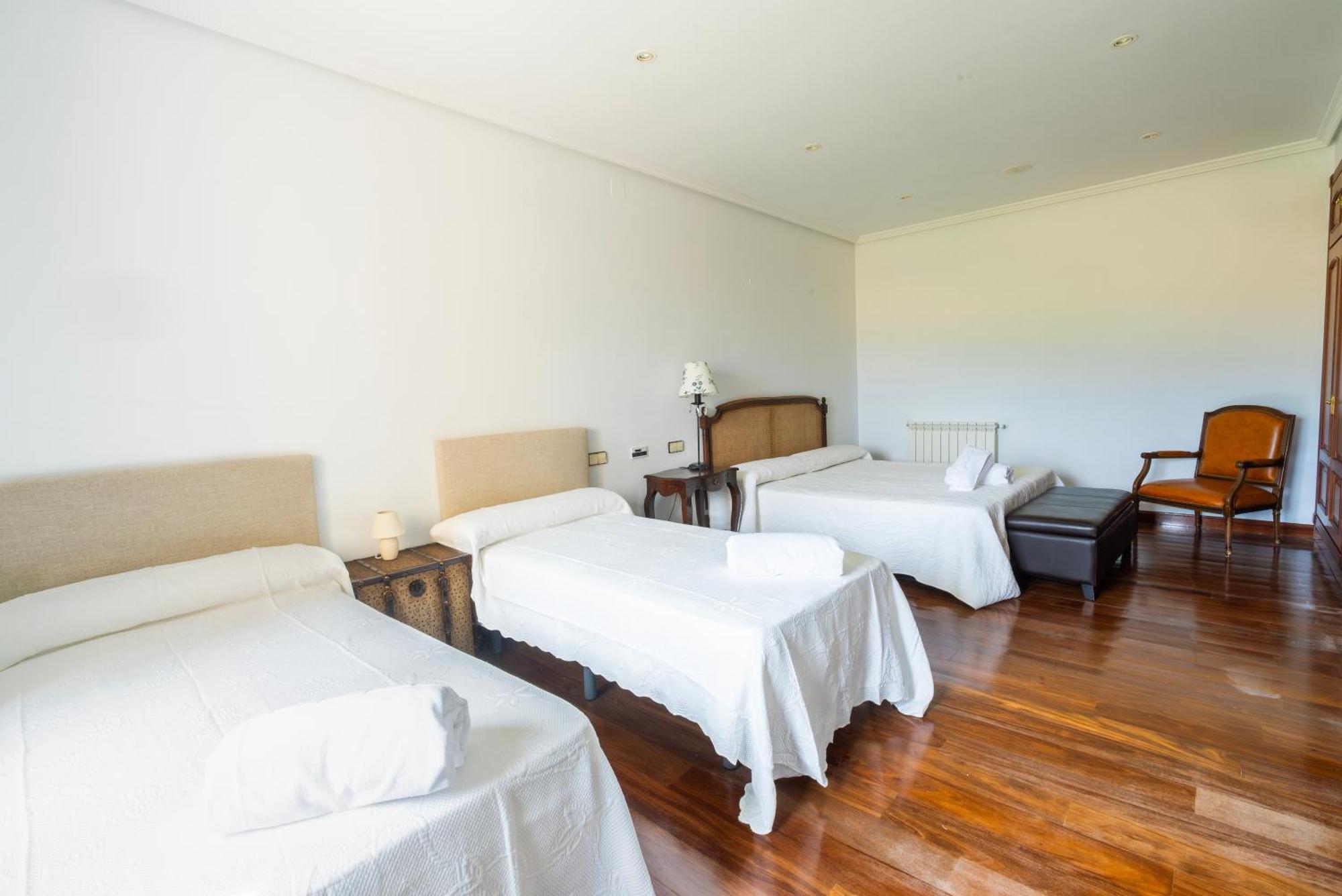 엘 티엠블로 Mansion Con Jacuzzi A 40 Grados, Gran Piscina Y Padel 빌라 외부 사진