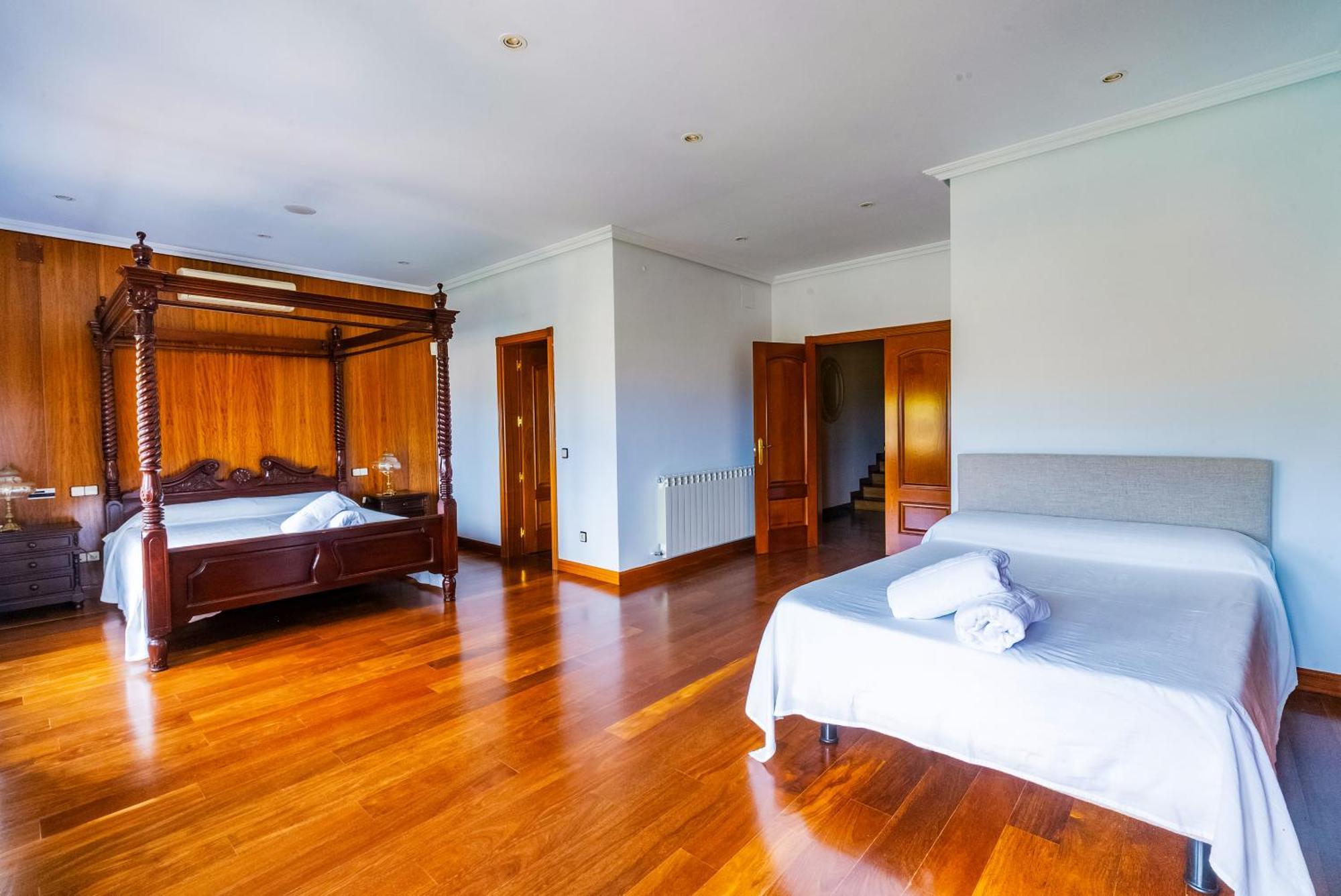 엘 티엠블로 Mansion Con Jacuzzi A 40 Grados, Gran Piscina Y Padel 빌라 외부 사진