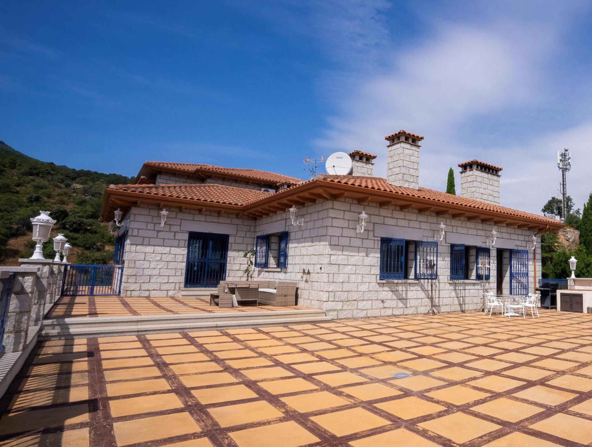 엘 티엠블로 Mansion Con Jacuzzi A 40 Grados, Gran Piscina Y Padel 빌라 외부 사진
