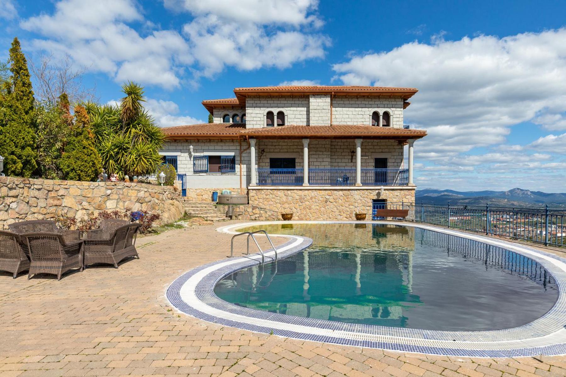엘 티엠블로 Mansion Con Jacuzzi A 40 Grados, Gran Piscina Y Padel 빌라 외부 사진