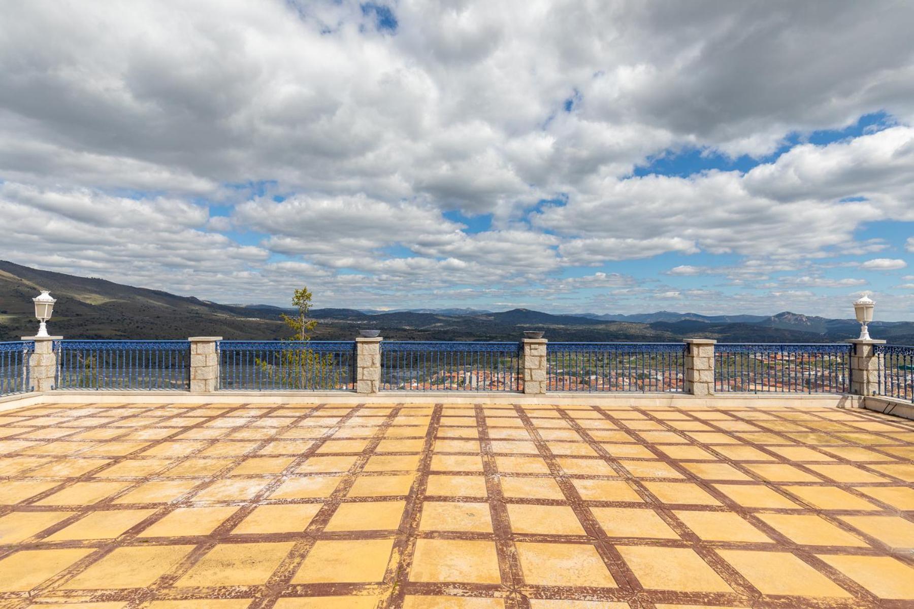 엘 티엠블로 Mansion Con Jacuzzi A 40 Grados, Gran Piscina Y Padel 빌라 외부 사진