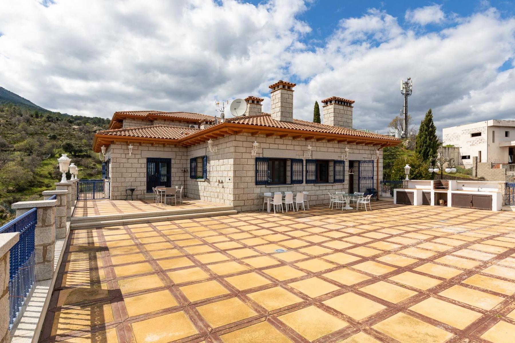 엘 티엠블로 Mansion Con Jacuzzi A 40 Grados, Gran Piscina Y Padel 빌라 외부 사진